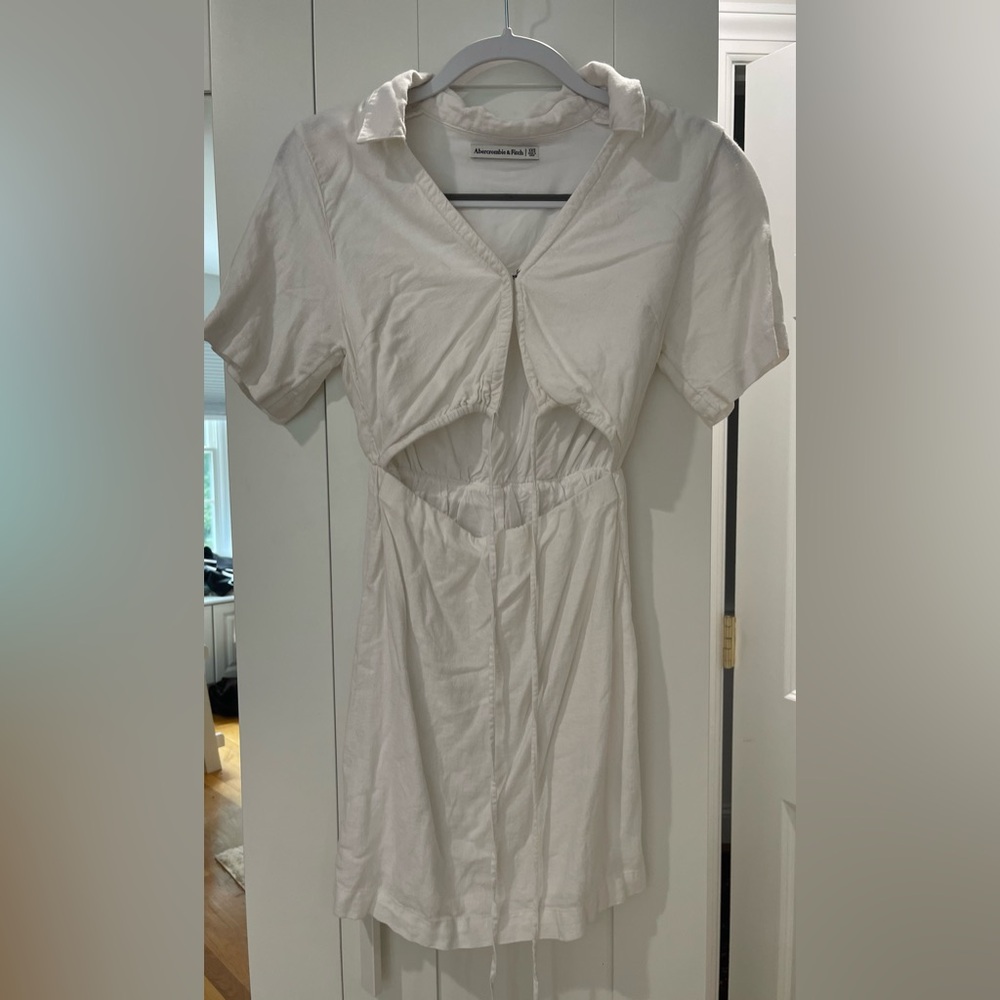 Abercrombie White Cut-Out Dress